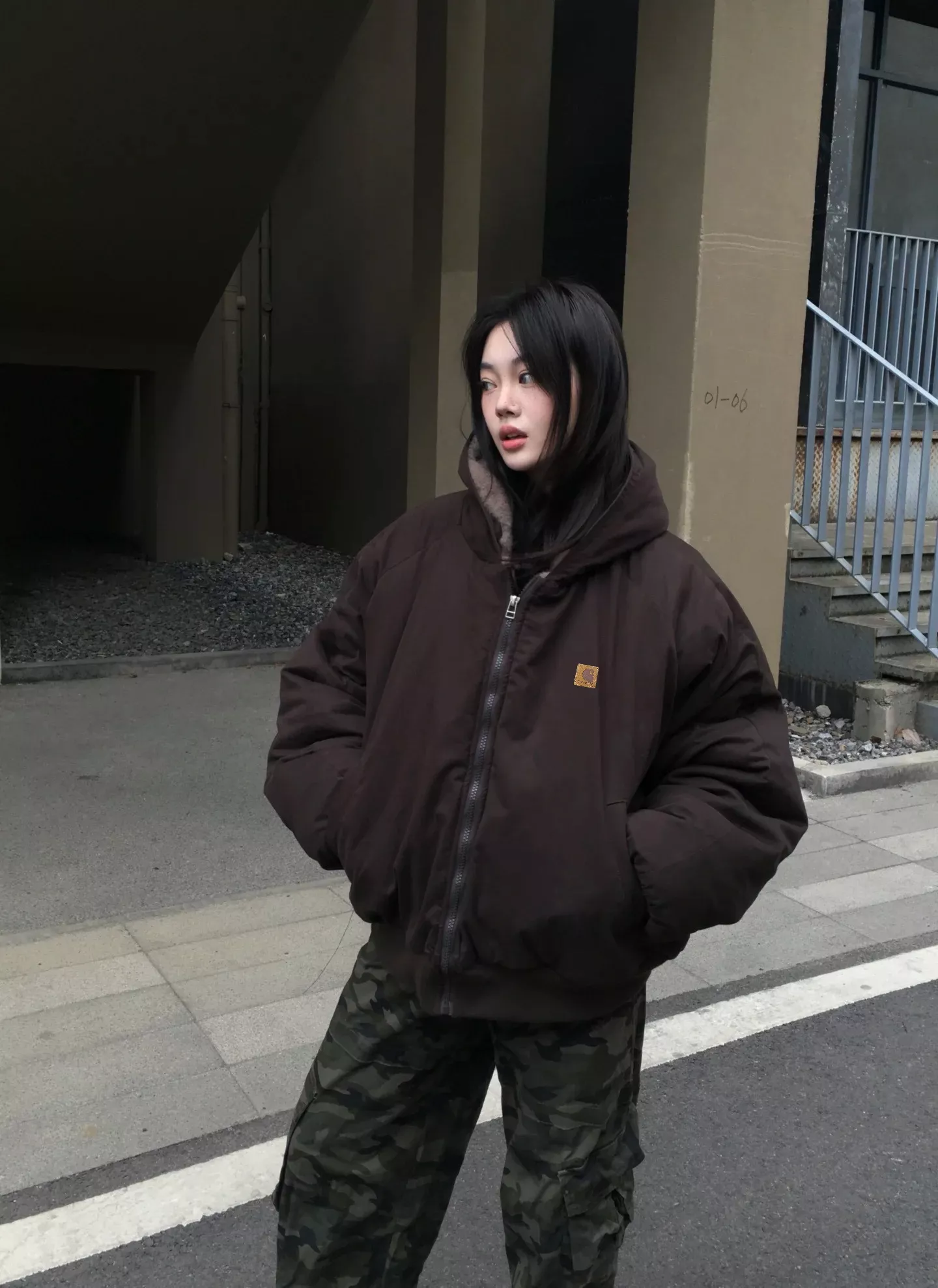 칼하트 리버서블 후드 남녀공용 후드 재킷 상세 이미지 24