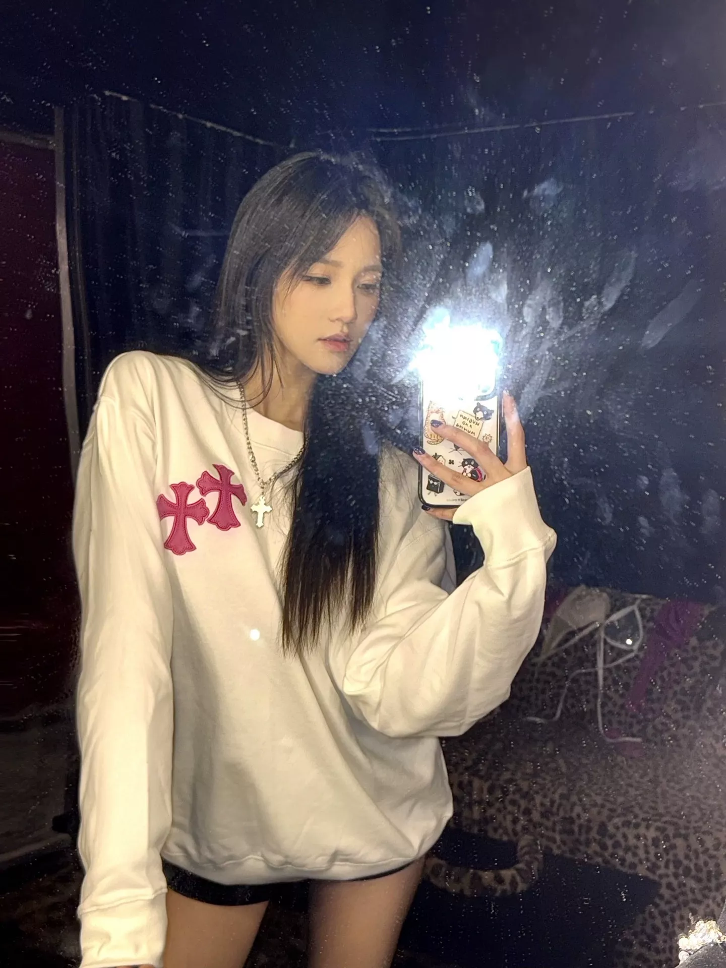 크롬하츠 십자가 자수 남녀공용 맨투맨 티셔츠 상세 이미지 30