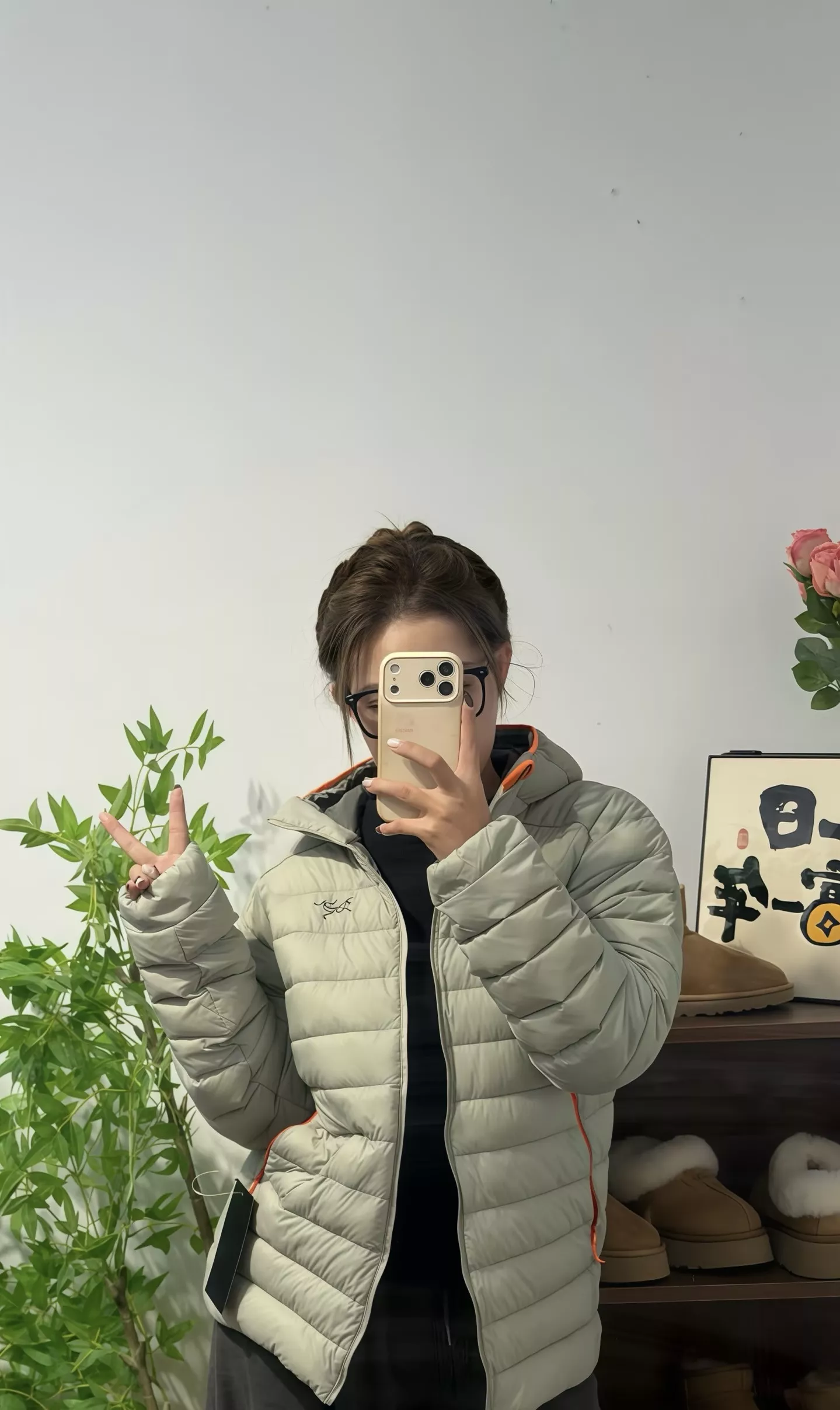 아크테릭스 경량 구스다운 후드 남녀공용 쇼트 패딩 상세 이미지 36