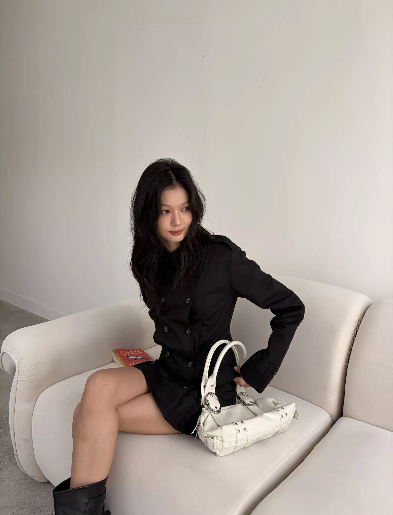 노브랜드 더블 버튼 칼라 플리츠 여성용 투피스 상세 이미지 41