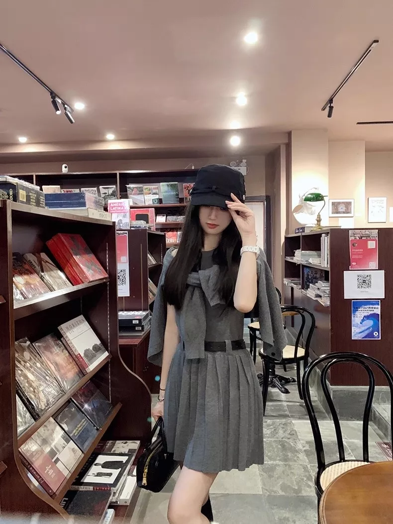 노브랜드 플리츠 원피스 가디건 여성용 투피스 상세 이미지 25