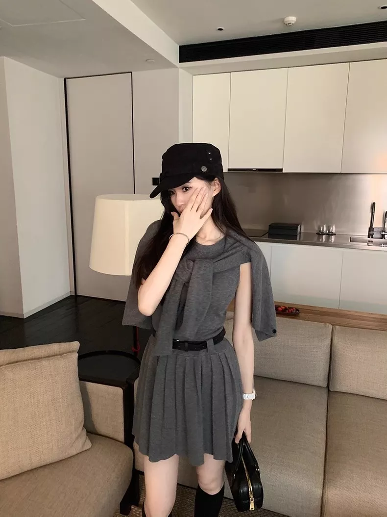 노브랜드 플리츠 원피스 가디건 여성용 투피스 상세 이미지 60