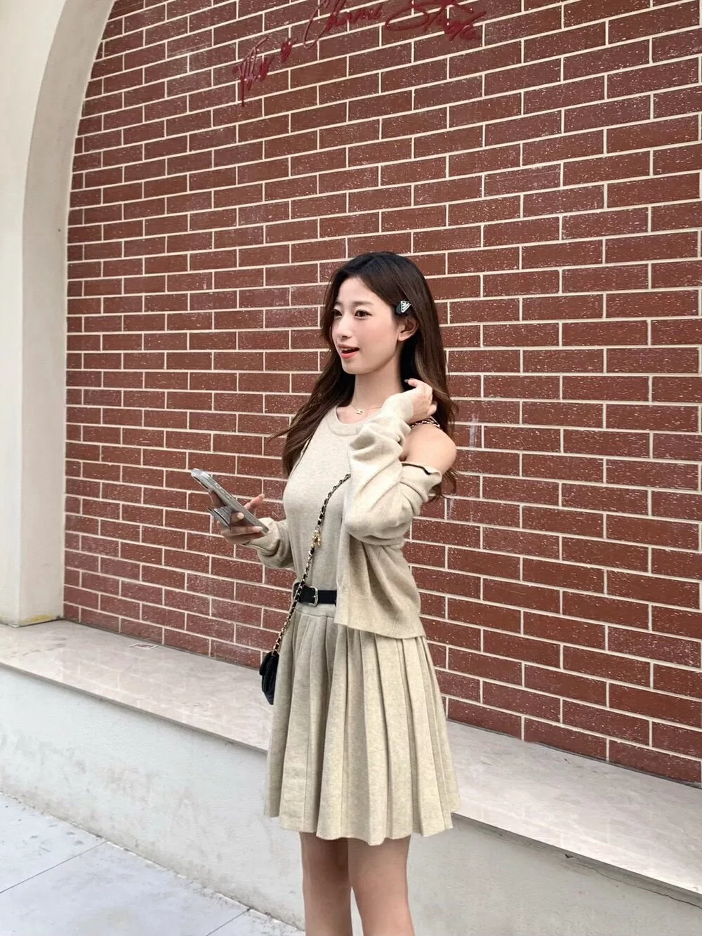노브랜드 플리츠 원피스 가디건 여성용 투피스 상세 이미지 69