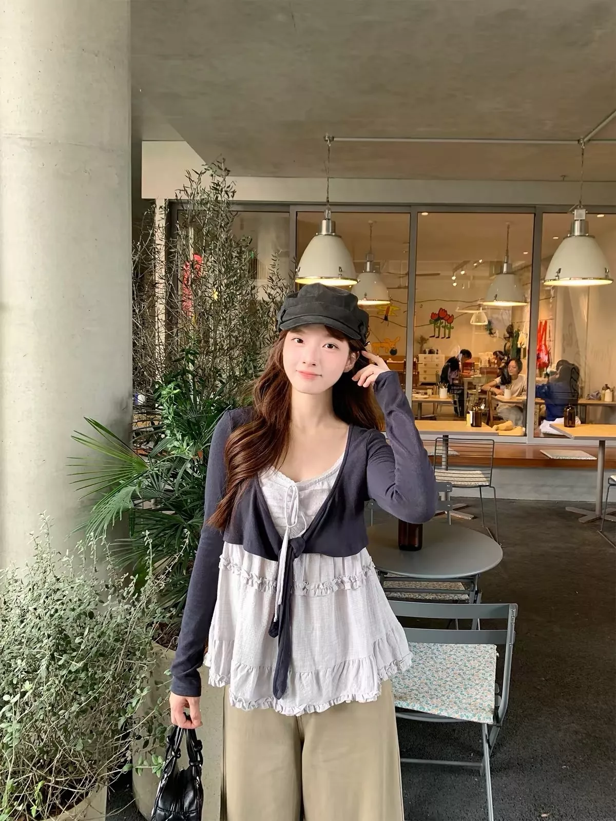 노브랜드 프릴 밑단 여성용 긴소매 티셔츠 상세 이미지 22