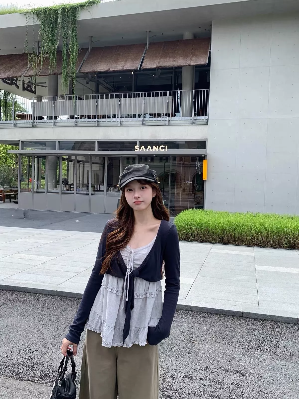 노브랜드 프릴 밑단 여성용 긴소매 티셔츠 상세 이미지 25