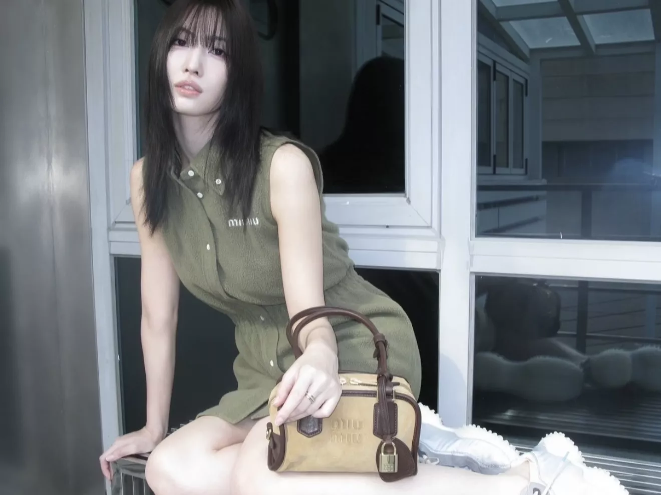 미우미우 플리스 민소매 밴딩 여성용 원피스 상세 이미지 14