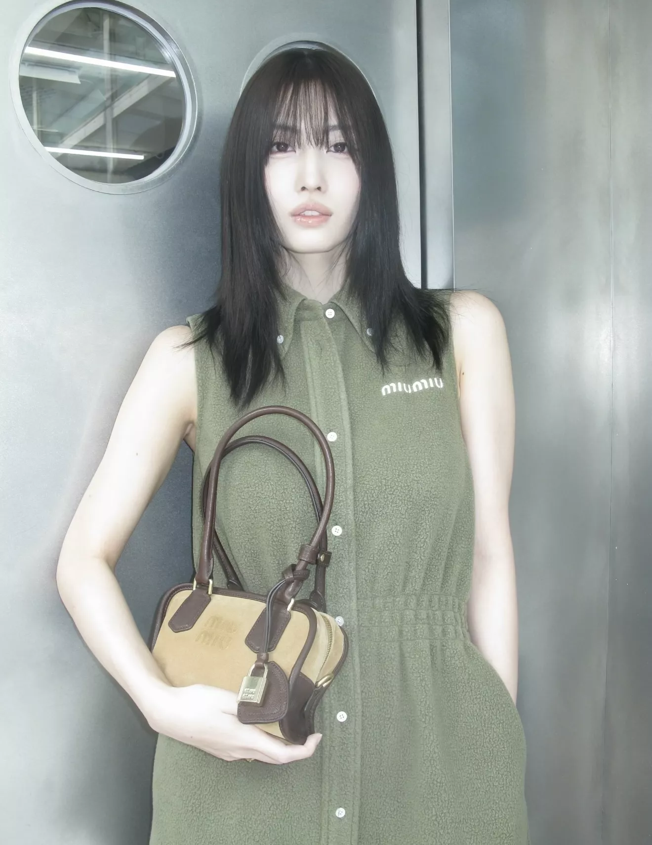 미우미우 플리스 민소매 밴딩 여성용 원피스 상세 이미지 17