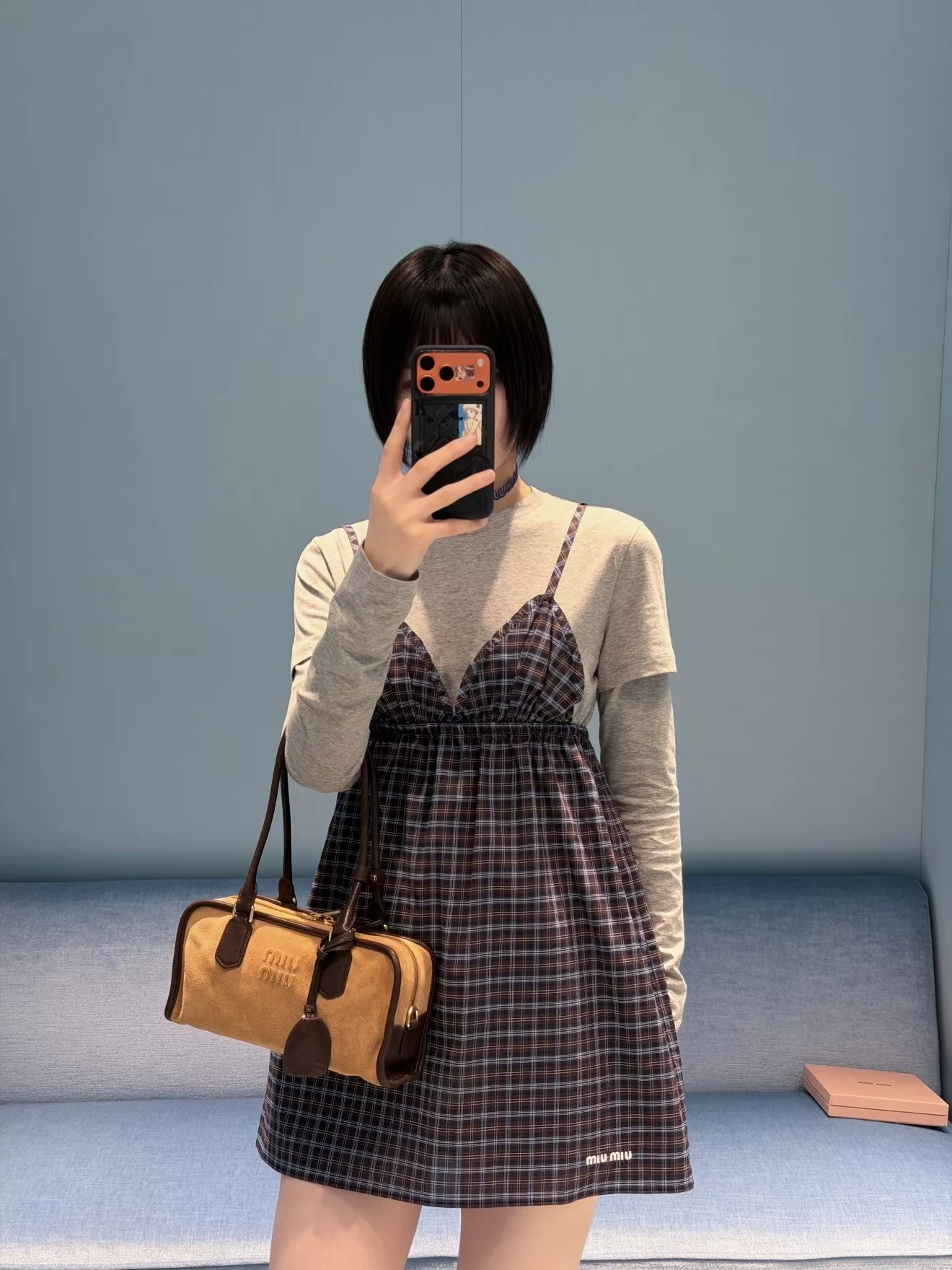 미우미우 체크 배색 긴소매 여성용 원피스 상세 이미지 10