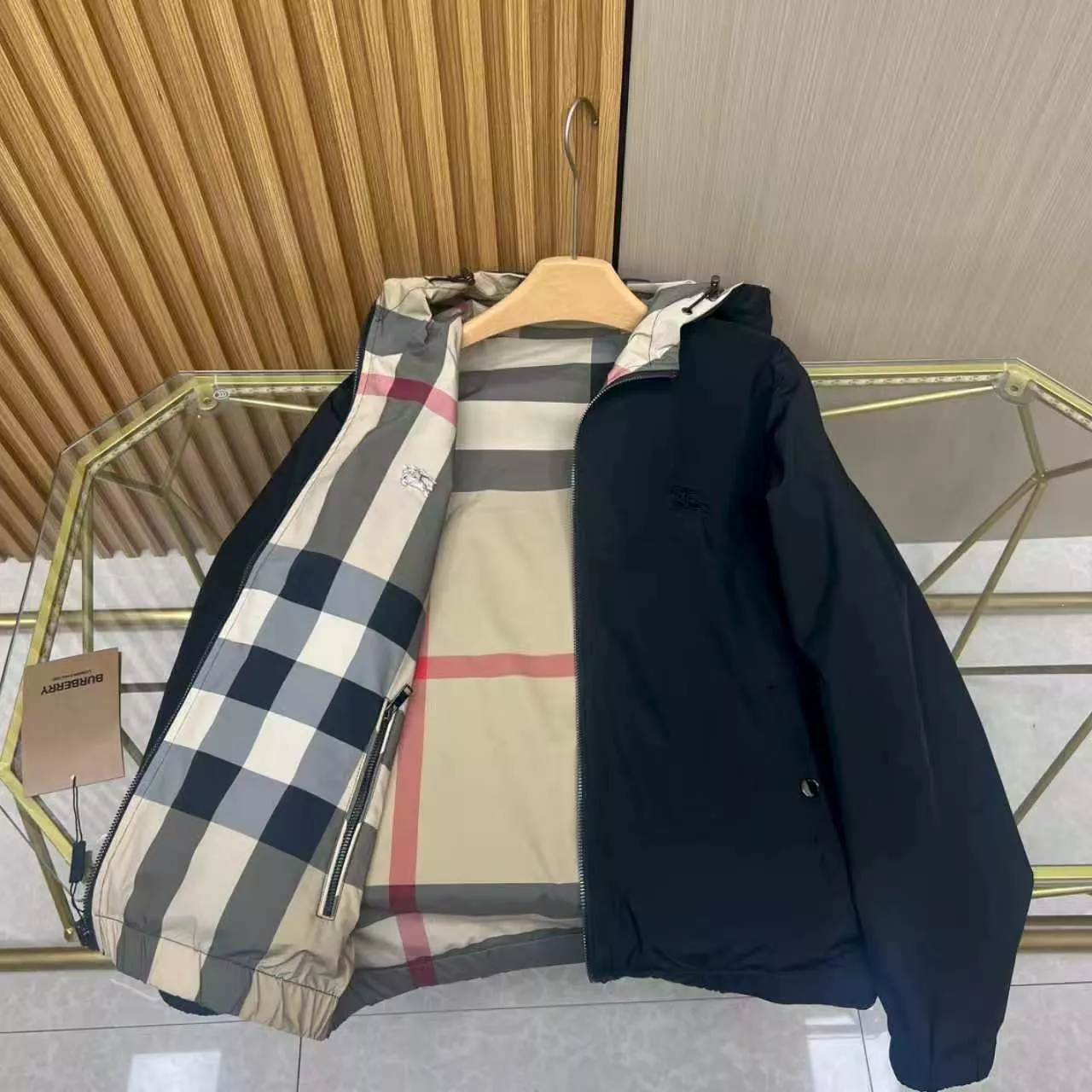 버버리 체크 리버서블 남녀공용 후드 재킷 상세 이미지 8