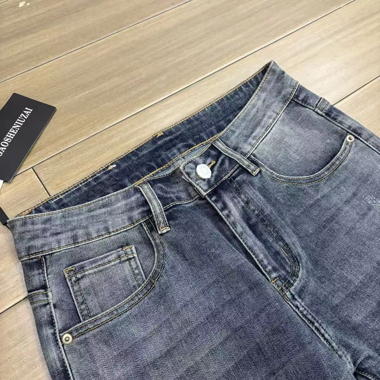 몽클레어 워싱 일자핏 남녀공용 데님 팬츠 상세 이미지 2