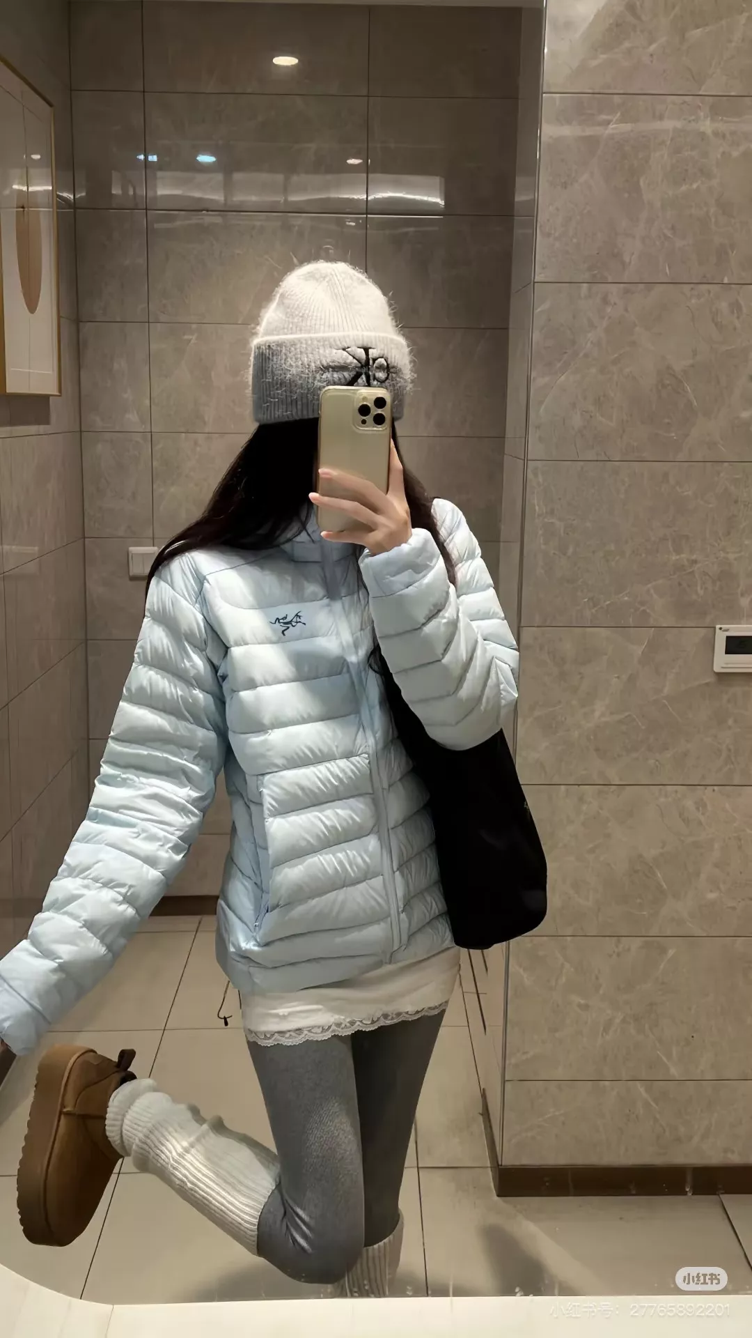 아크테릭스 후드 퀼팅 남녀공용 쇼트 패딩 상세 이미지 18