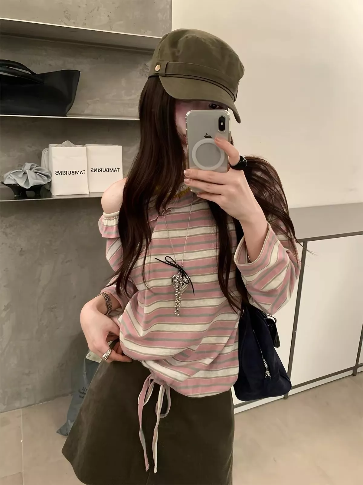 노브랜드 스트라이프 프릴 여성용 긴소매 티셔츠 상세 이미지 28