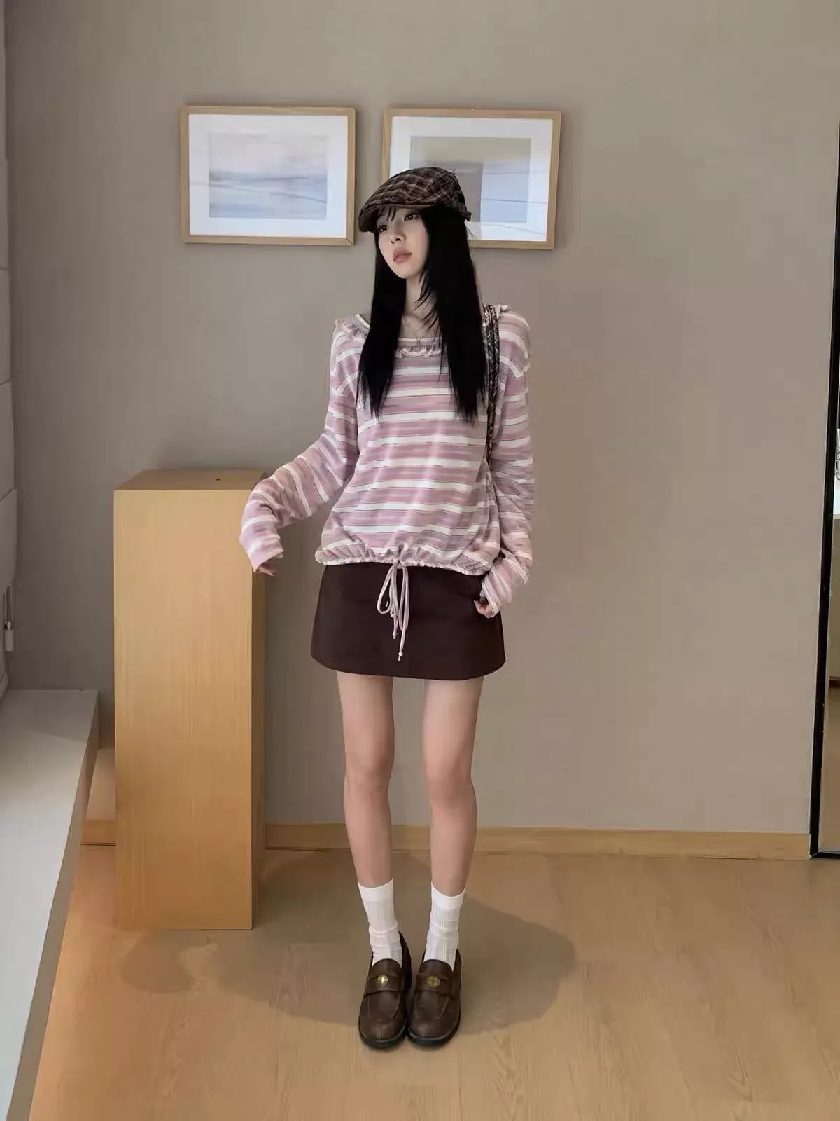 노브랜드 스트라이프 프릴 여성용 긴소매 티셔츠 상세 이미지 34