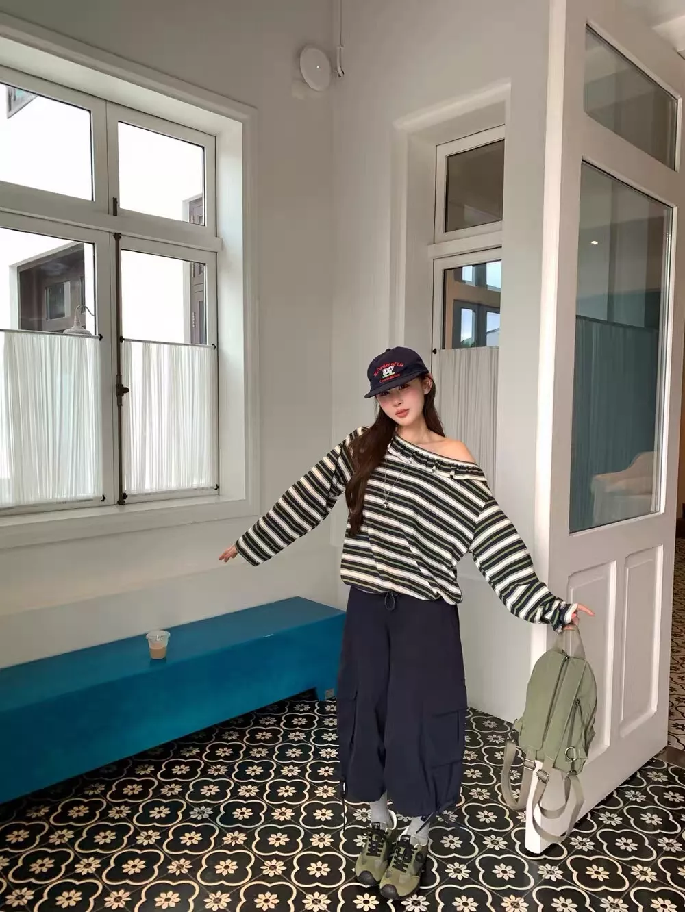 노브랜드 스트라이프 프릴 여성용 긴소매 티셔츠 상세 이미지 43