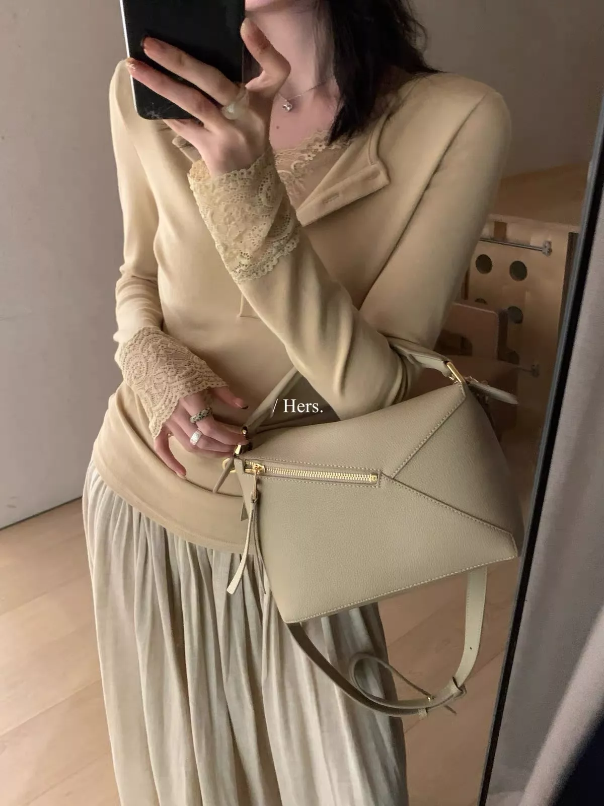 노브랜드 레이스 레이어드 여성용 긴소매 티셔츠 상세 이미지 23