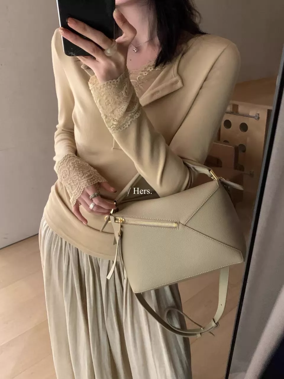 노브랜드 레이스 레이어드 여성용 긴소매 티셔츠 상세 이미지 34