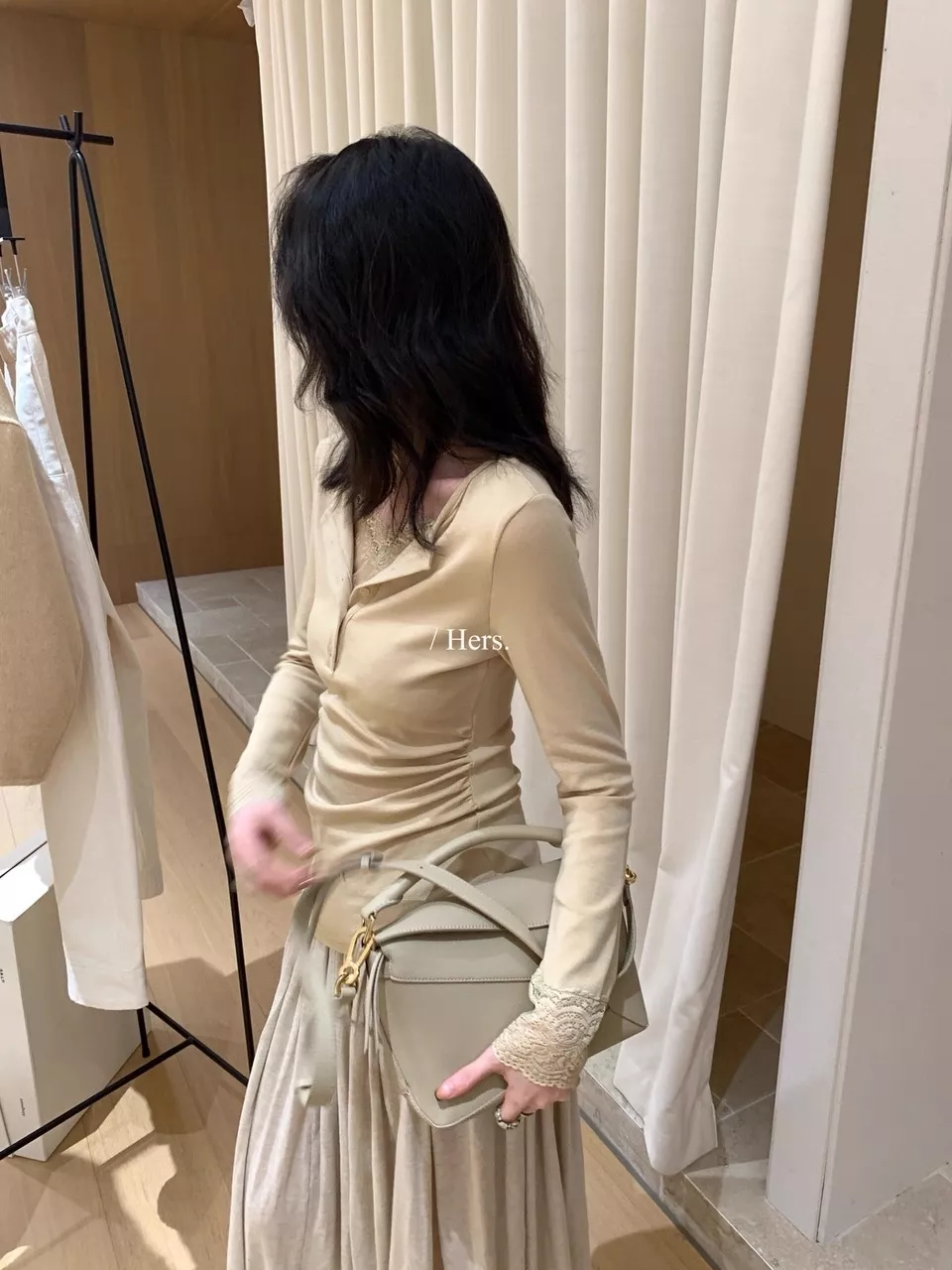 노브랜드 레이스 레이어드 여성용 긴소매 티셔츠 상세 이미지 36