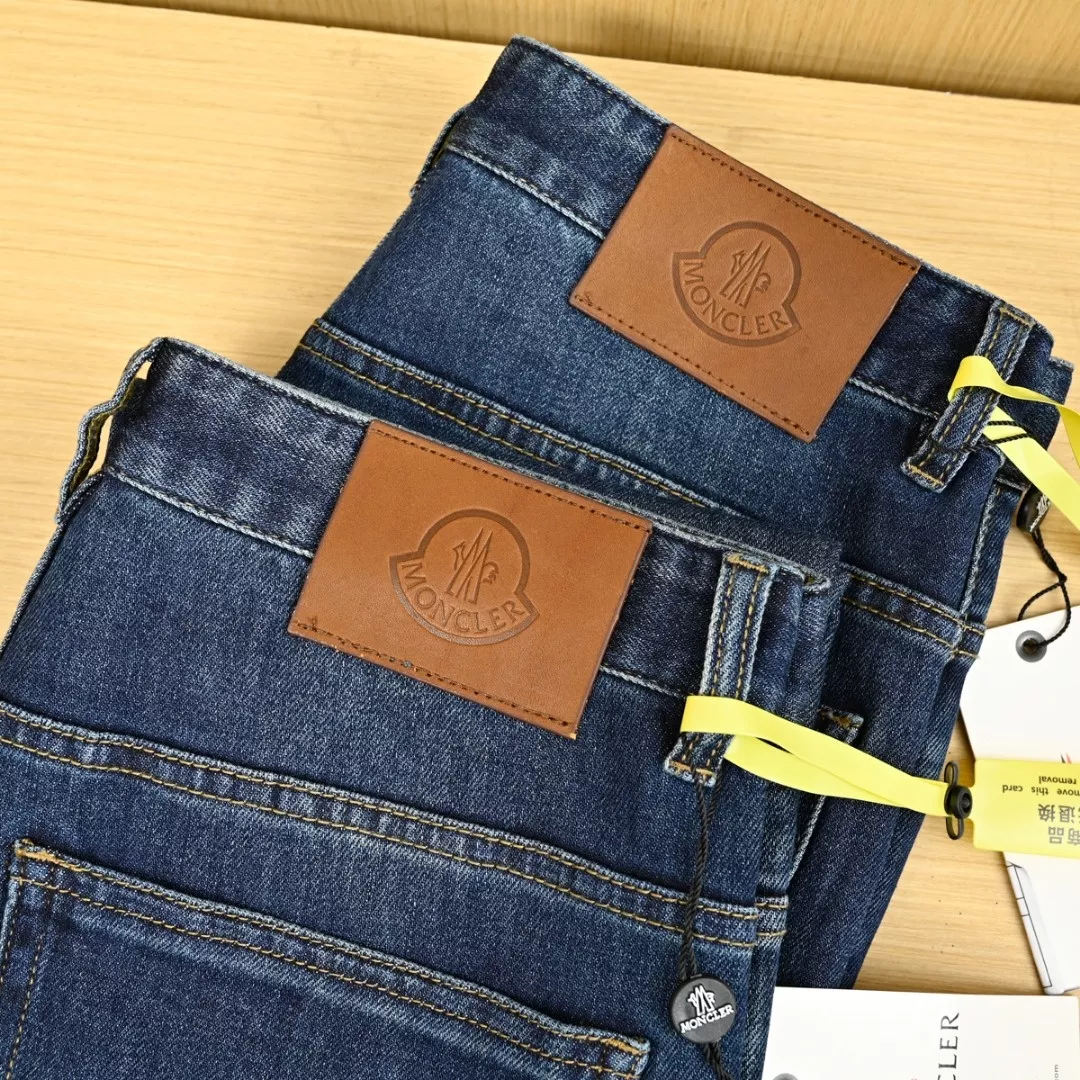몽클레어 워싱 슬림핏 남녀공용 데님 팬츠 상세 이미지 9