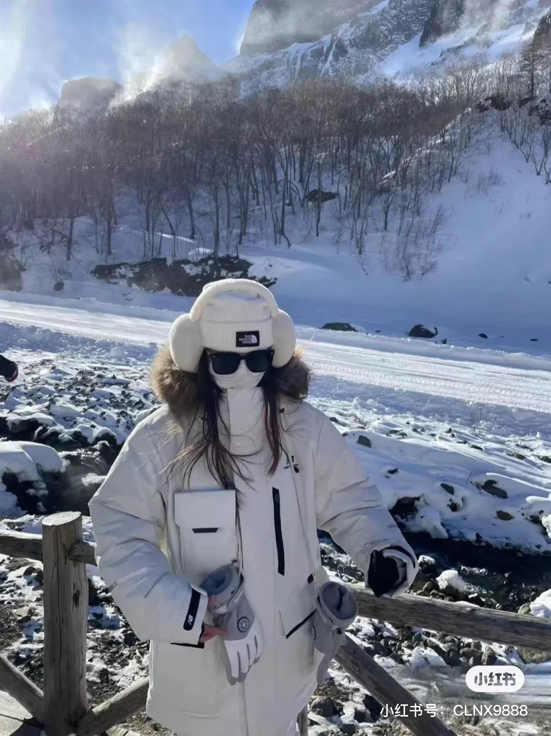 뉴발란스 퍼 칼라 덕다운 남녀공용 미들 패딩 상세 이미지 55