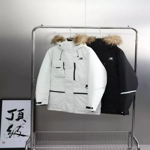 뉴발란스 퍼 칼라 덕다운 남녀공용 미들 패딩