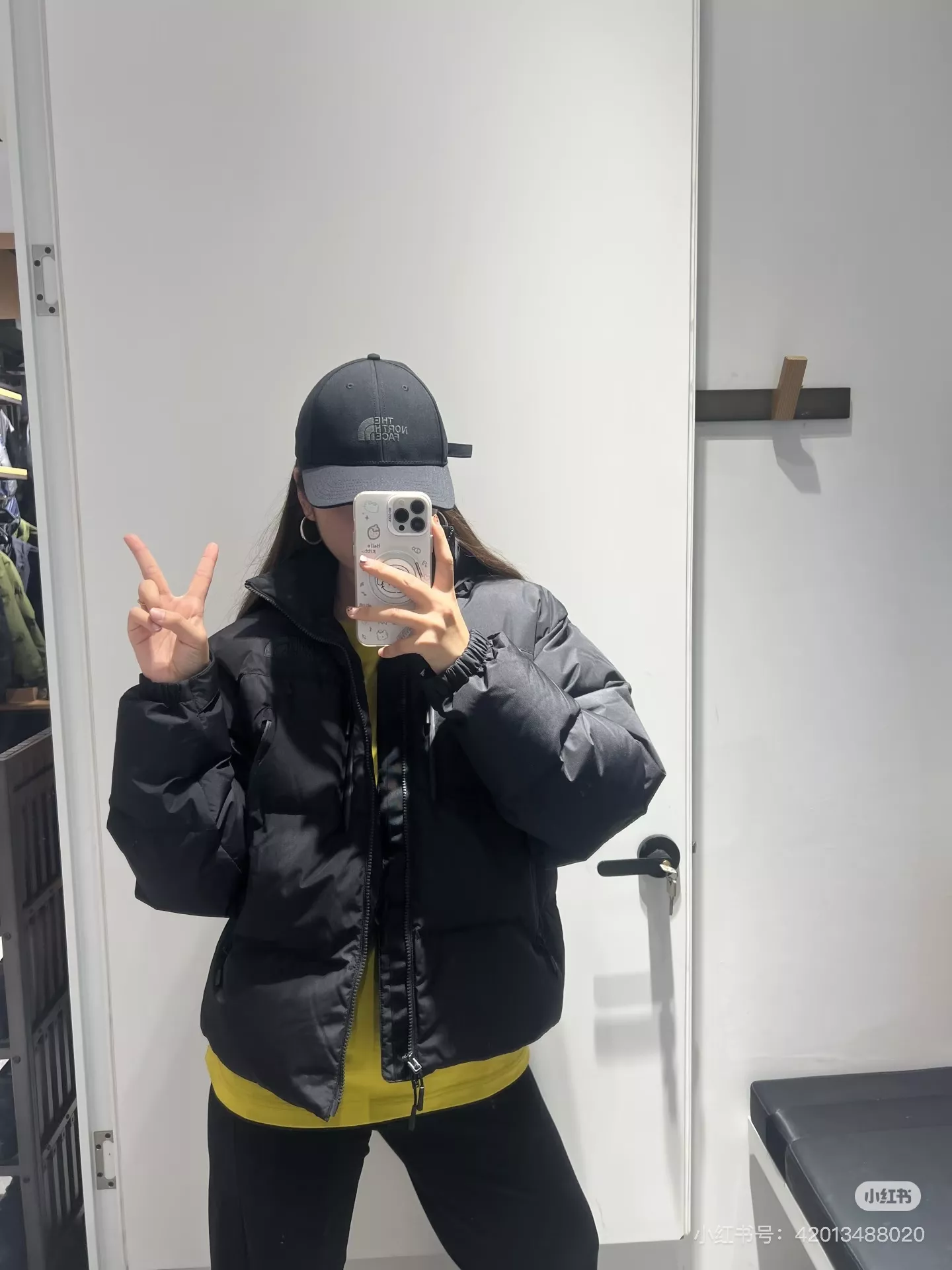 노스페이스 무광 숨김 후드 남녀공용 쇼트 패딩 상세 이미지 29
