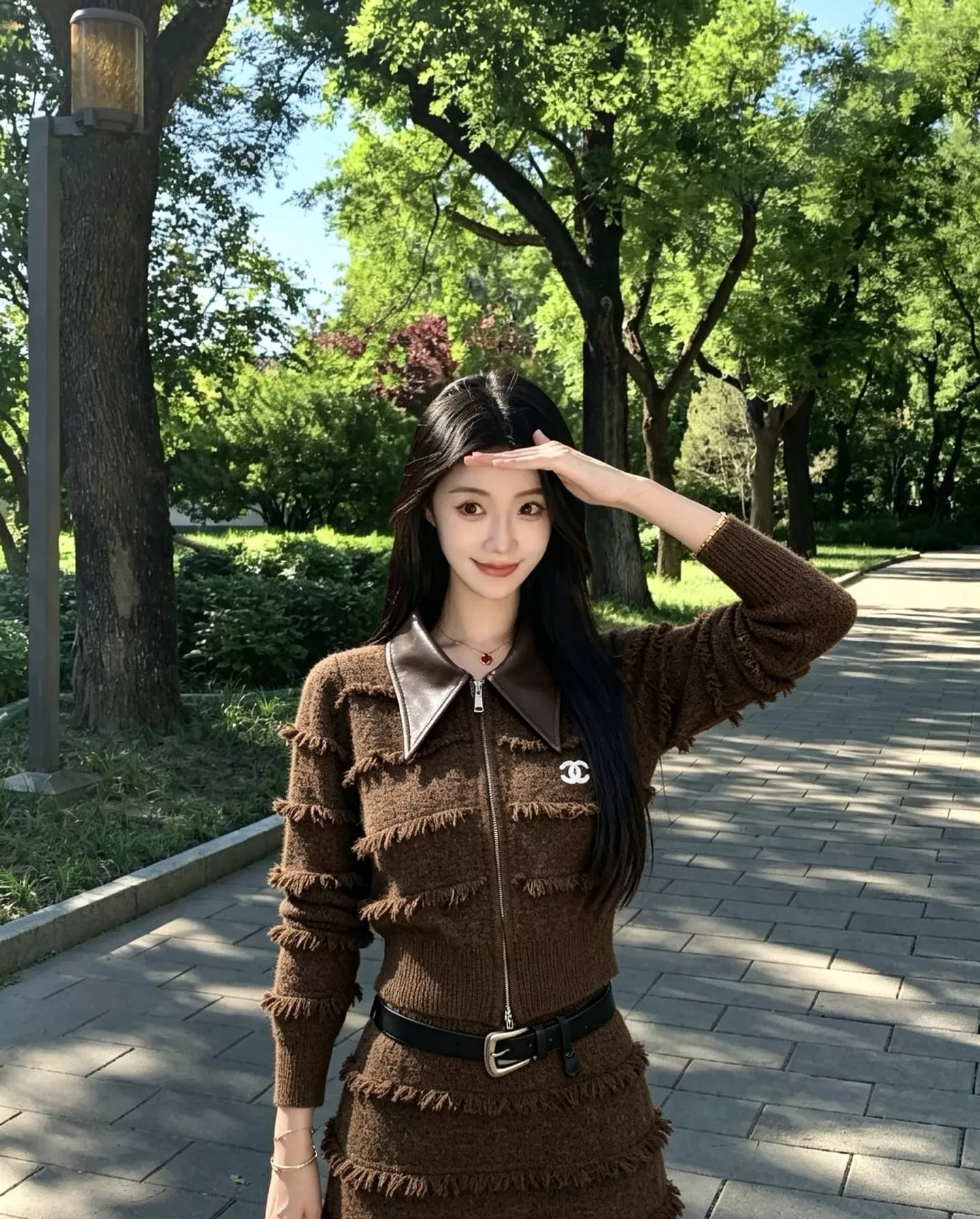샤넬 가죽 칼라 크롭 여성용 니트 재킷 상세 이미지 14