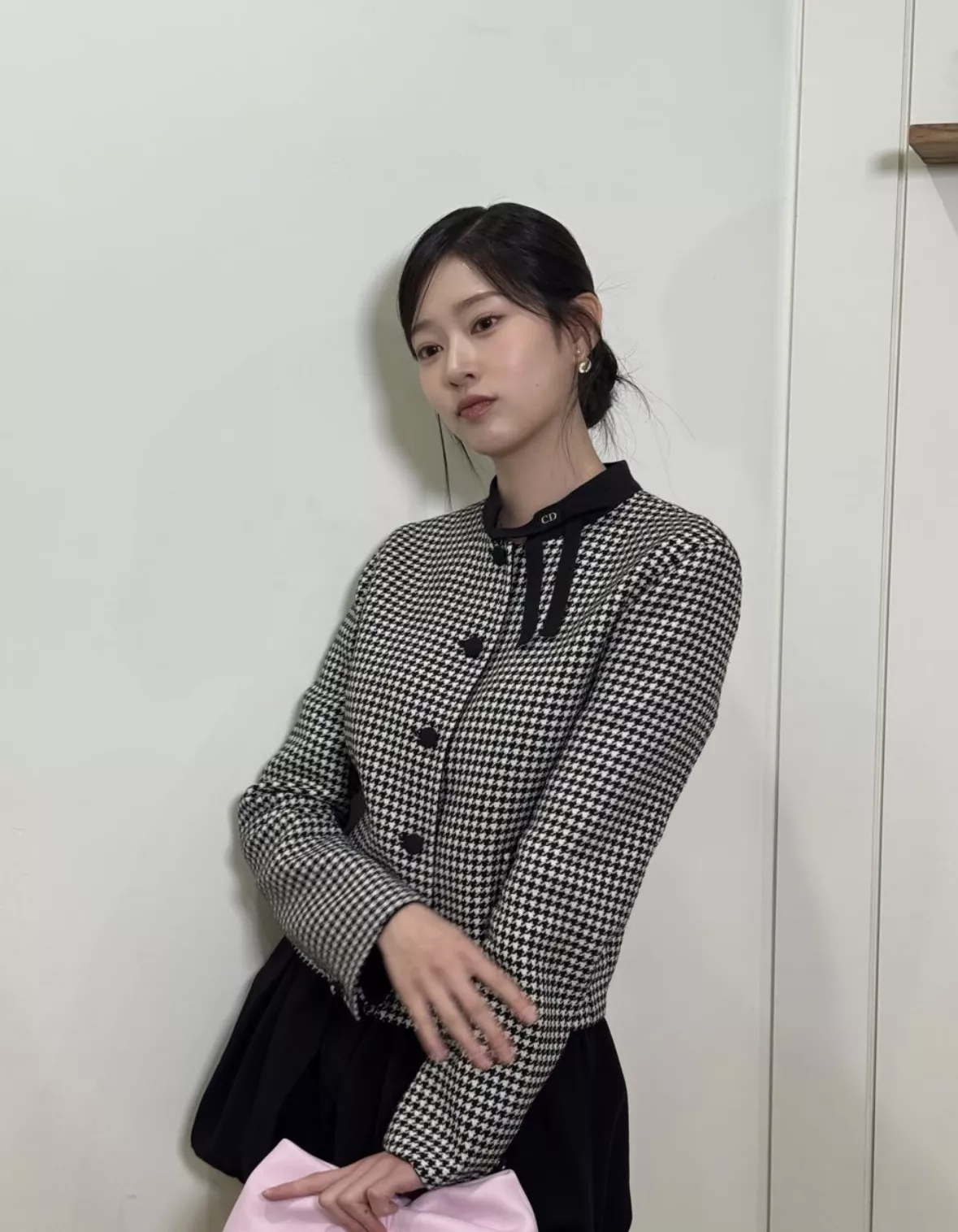 디올 하운드투스 리본 여성용 버튼 재킷 상세 이미지 15