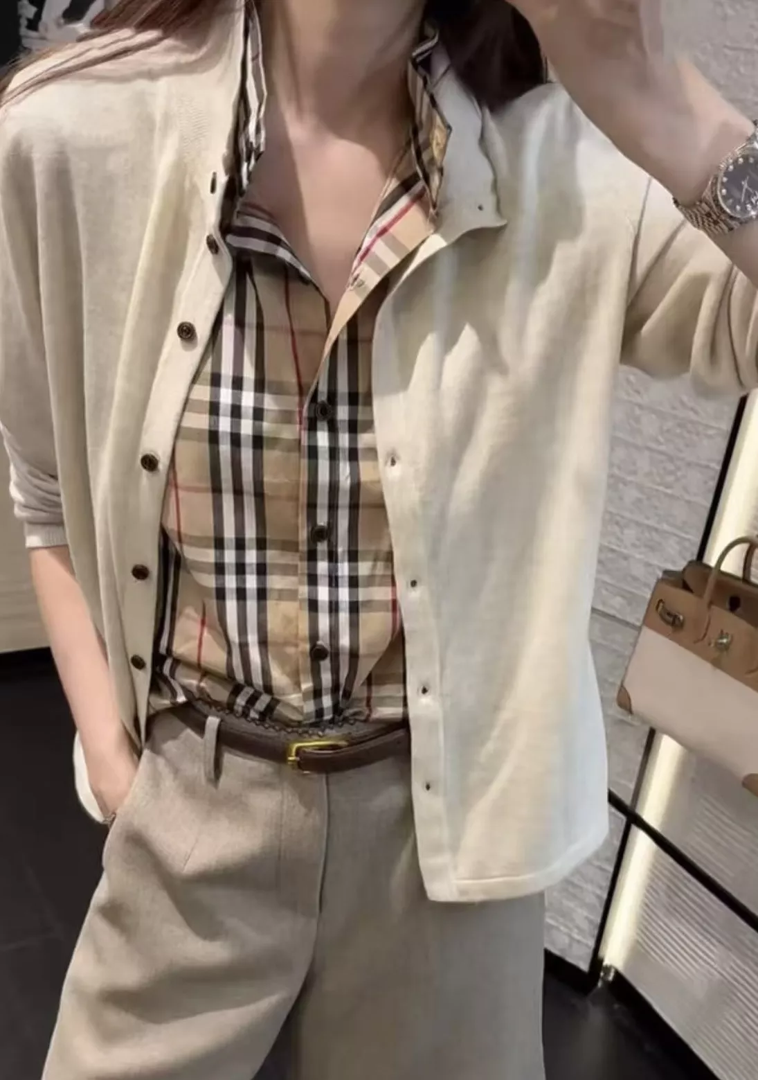버버리 체크 셔츠 배색 여성용 긴소매 가디건 상세 이미지 27