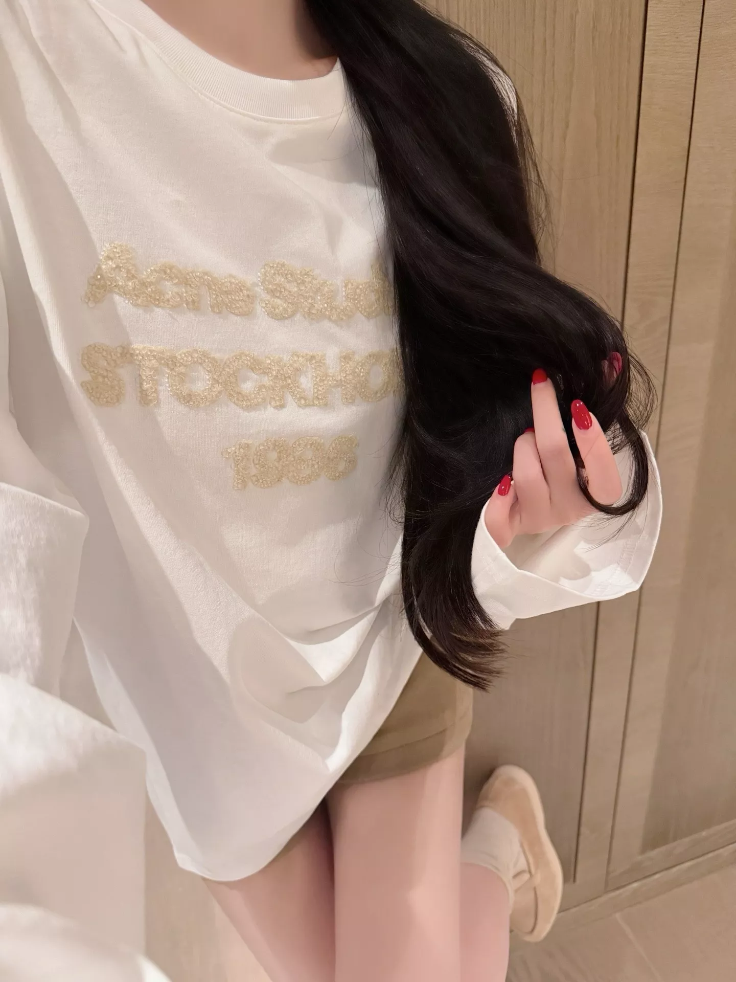 아크네스튜디오 빈티지 비즈 자수 여성용 긴소매 티셔츠 상세 이미지 23