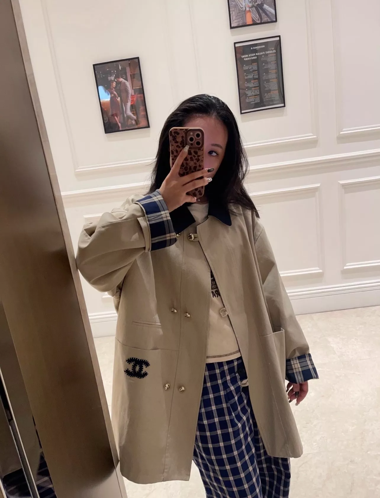 샤넬 배색 칼라 자수 여성용 쇼트 코트 상세 이미지 25