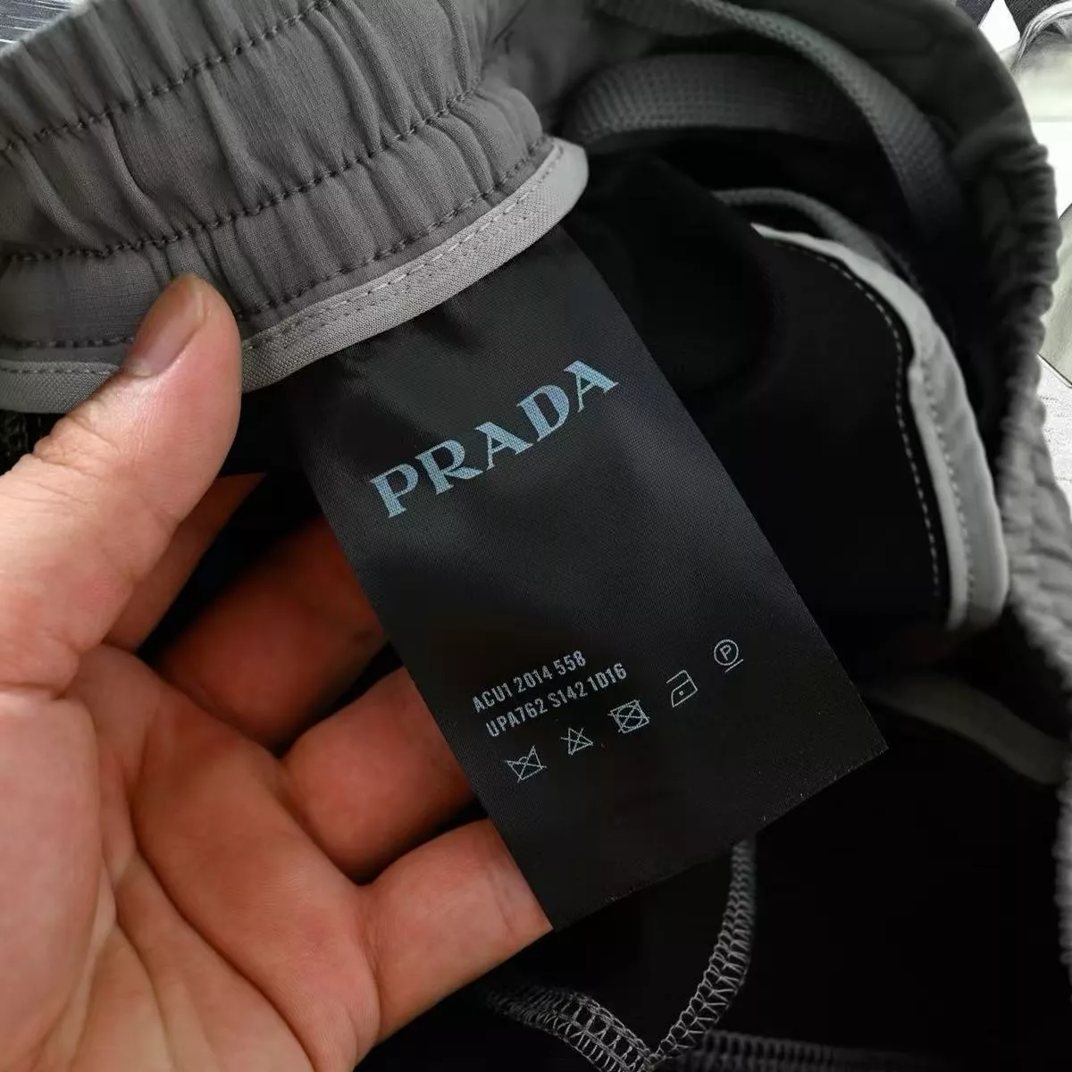 프라다 밴딩 카고 남녀공용 캐쥬얼 팬츠 상세 이미지 18