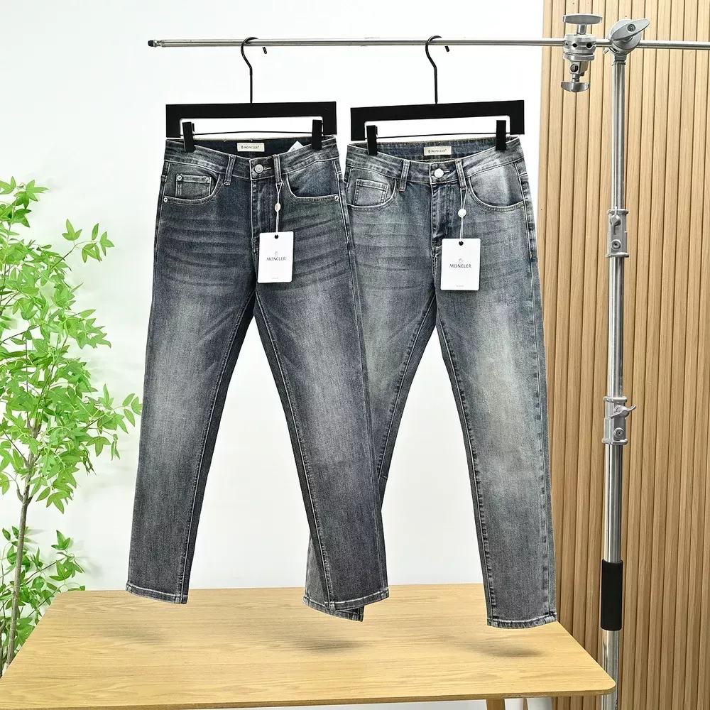 몽클레어 빈티지 워싱 슬림 남녀공용 데님 팬츠