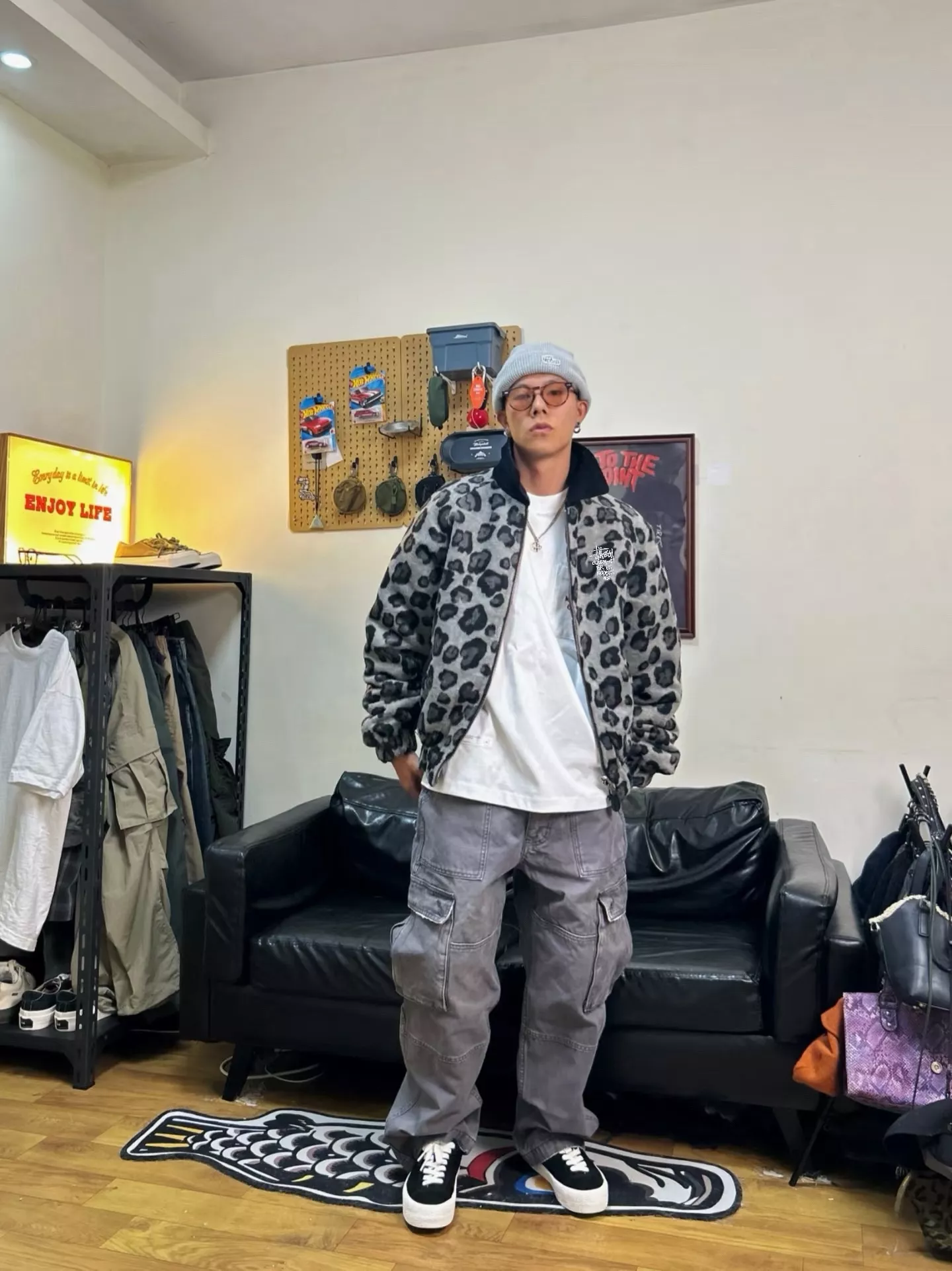 스투시 레오파드 양면 남녀공용 쇼트 패딩 상세 이미지 28