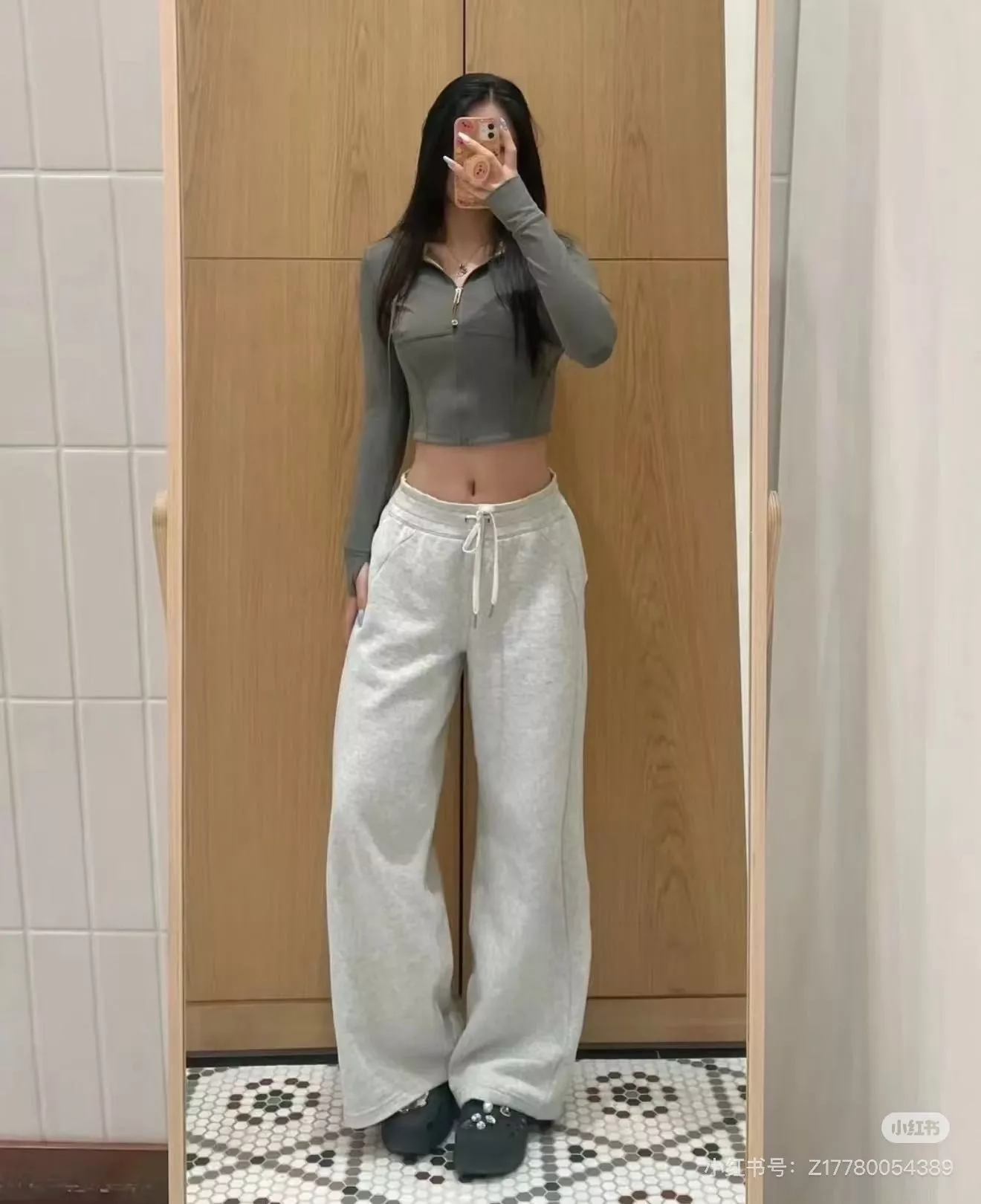 룰루레몬 기모 와이드 여성용 트레이닝 팬츠 상세 이미지 17