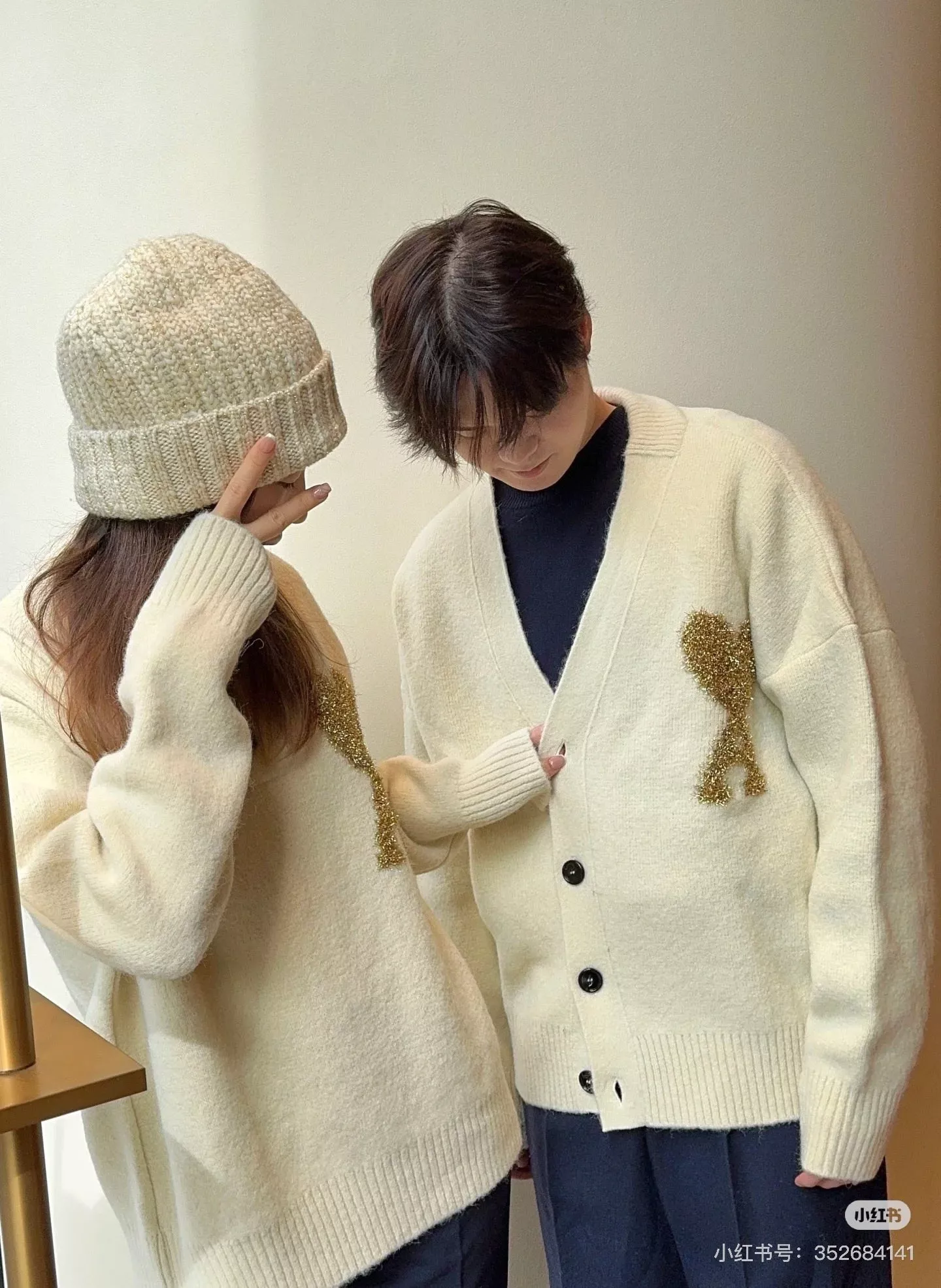 아미 하트 자수 박시핏 남녀공용 긴소매 가디건 상세 이미지 19
