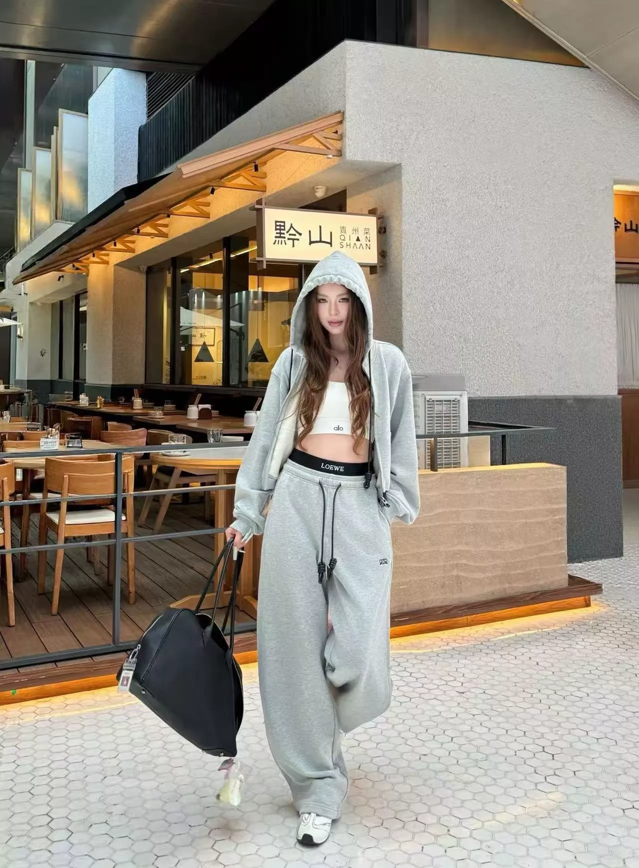 로에베 후드 집업 와이드 여성용 상하의 세트 상세 이미지 13