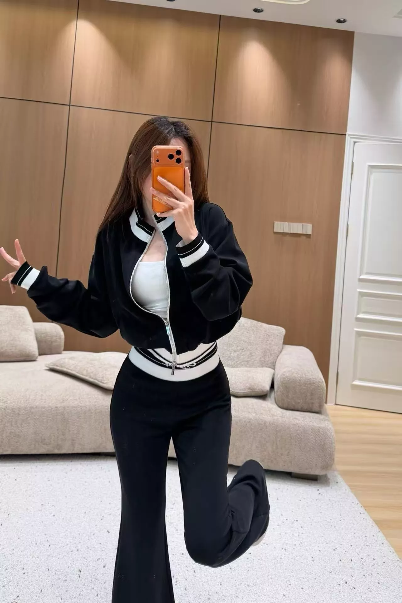 샤넬 배색 집업 나팔핏 여성용 상하의 세트 상세 이미지 27