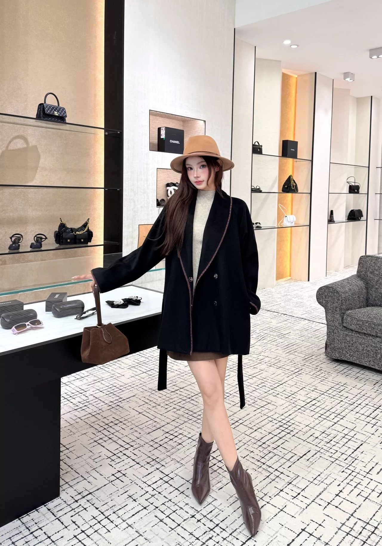 루이비통 숄칼라 벨트 모직 여성용 하프 코트 상세 이미지 16