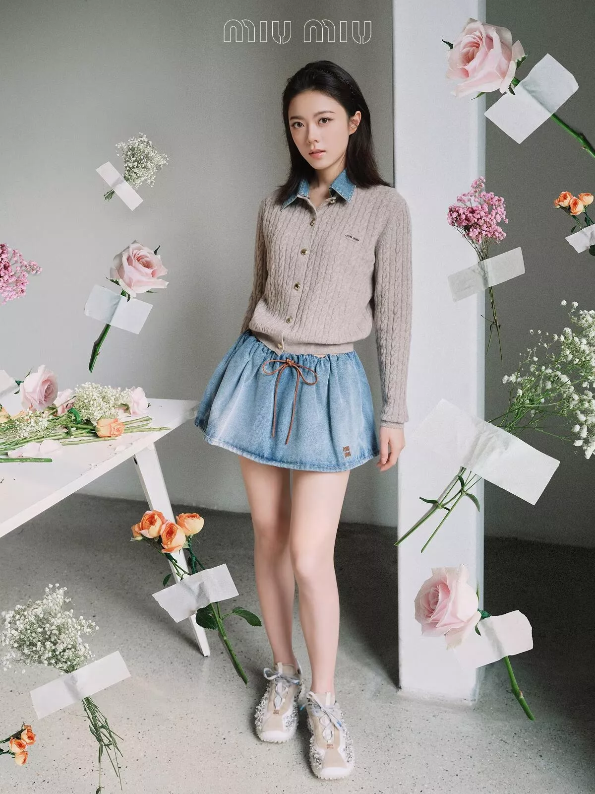 미우미우 배색 칼라 케이블 여성용 긴소매 가디건 상세 이미지 20