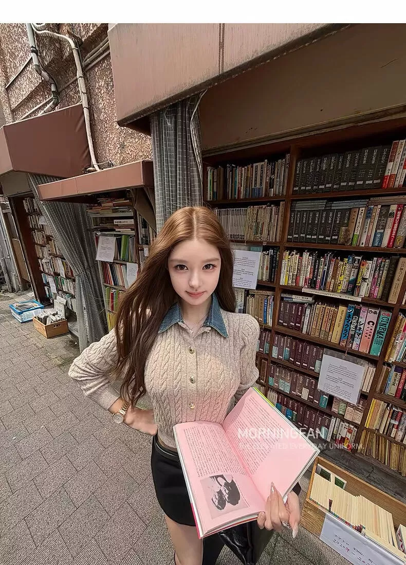 미우미우 배색 칼라 케이블 여성용 긴소매 가디건 상세 이미지 24
