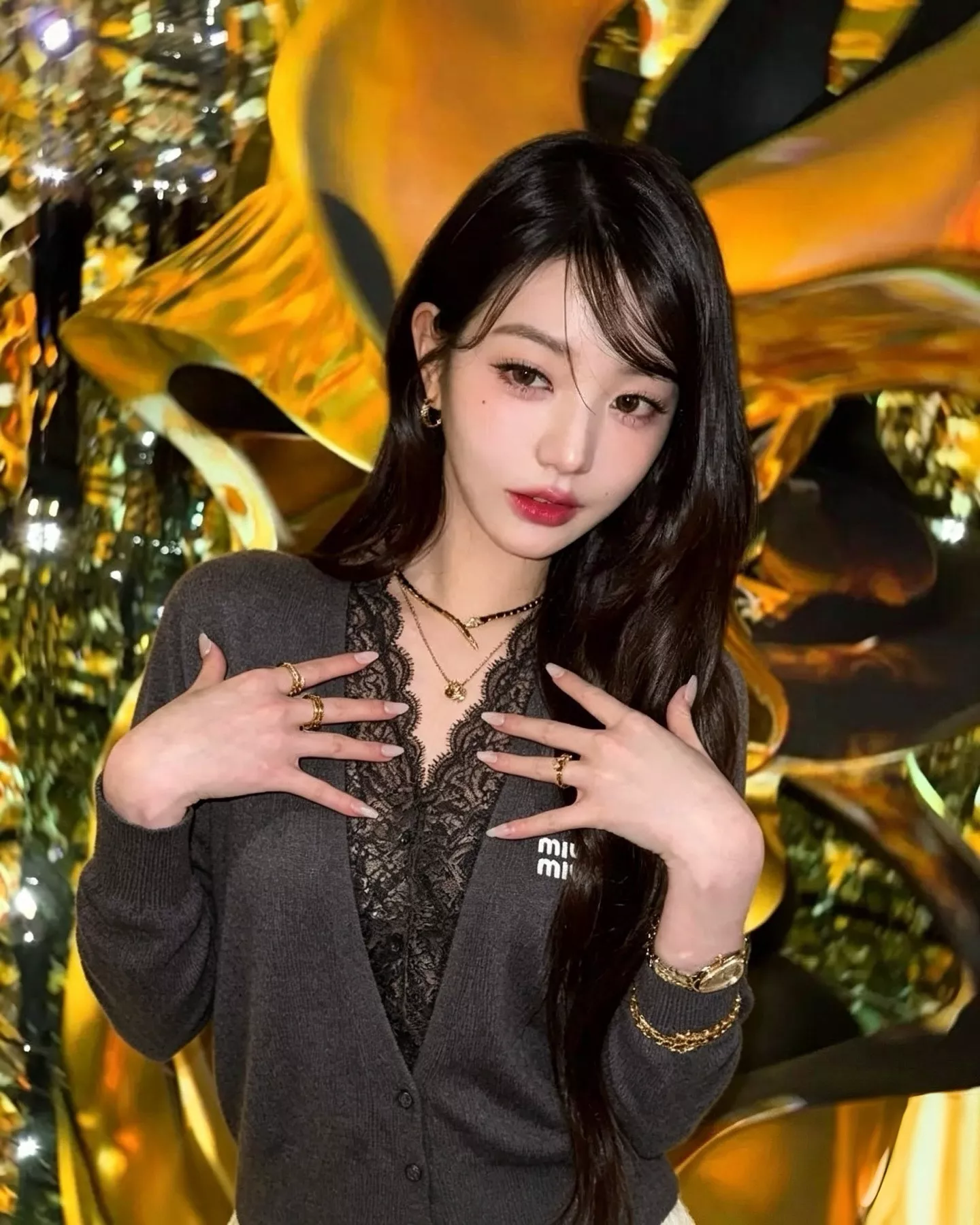 미우미우 레이스 배색 여성용 긴소매 가디건 상세 이미지 14