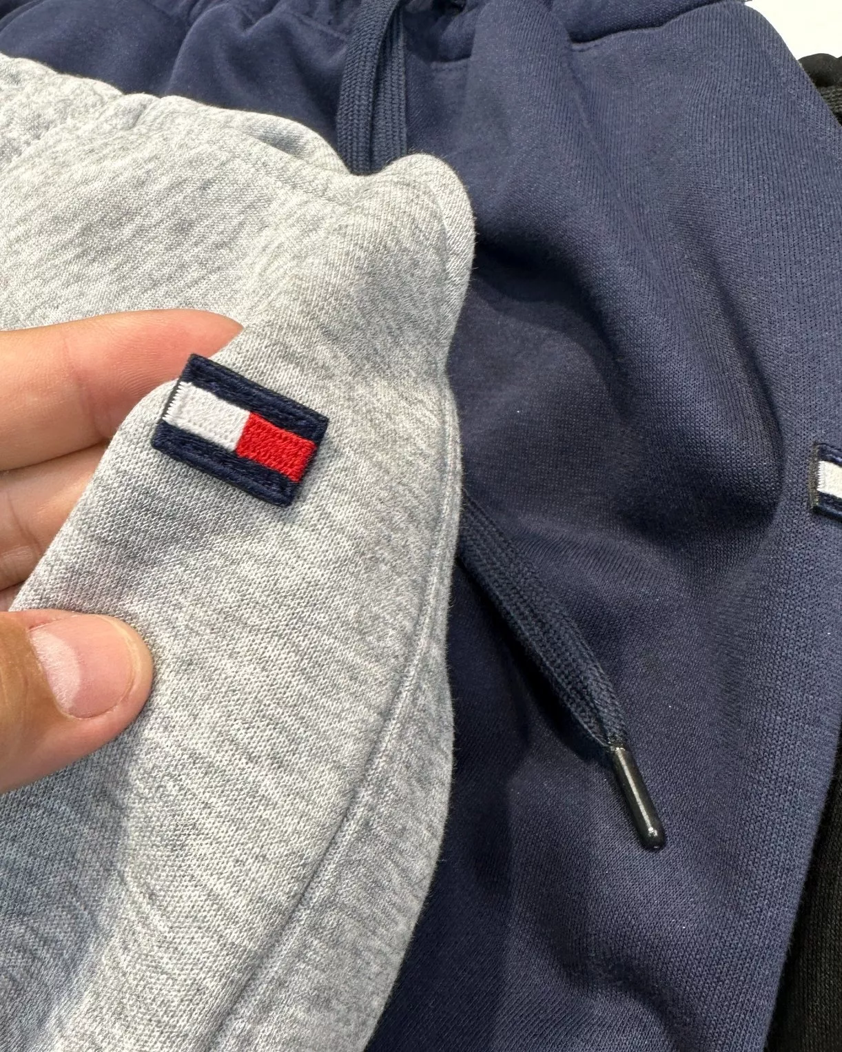 타미힐피거 스트링 자수 남녀공용 트레이닝 팬츠 상세 이미지 25