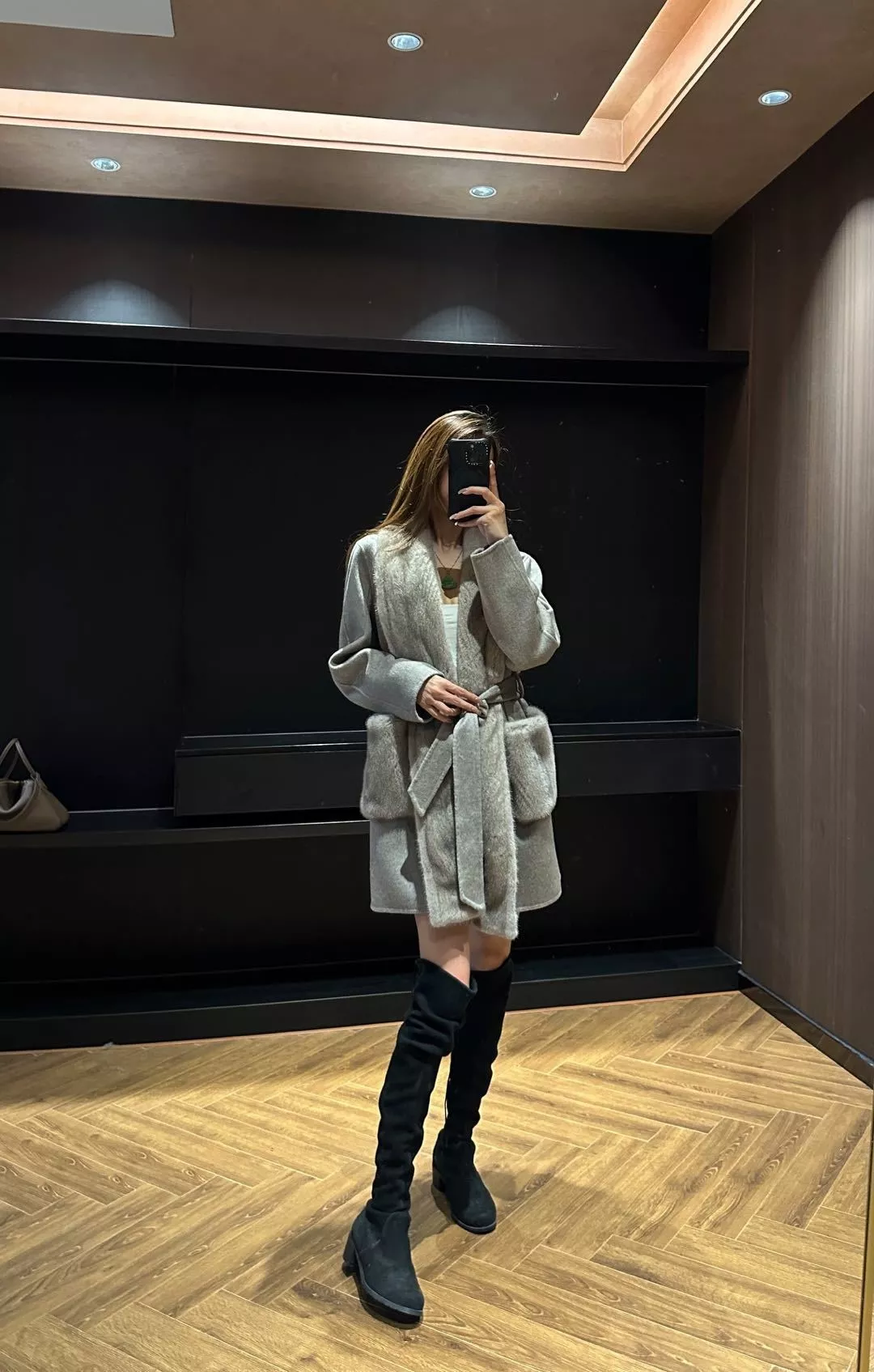 로로피아나 밍크 칼라 울 실크 여성용 쇼트 코트 상세 이미지 106