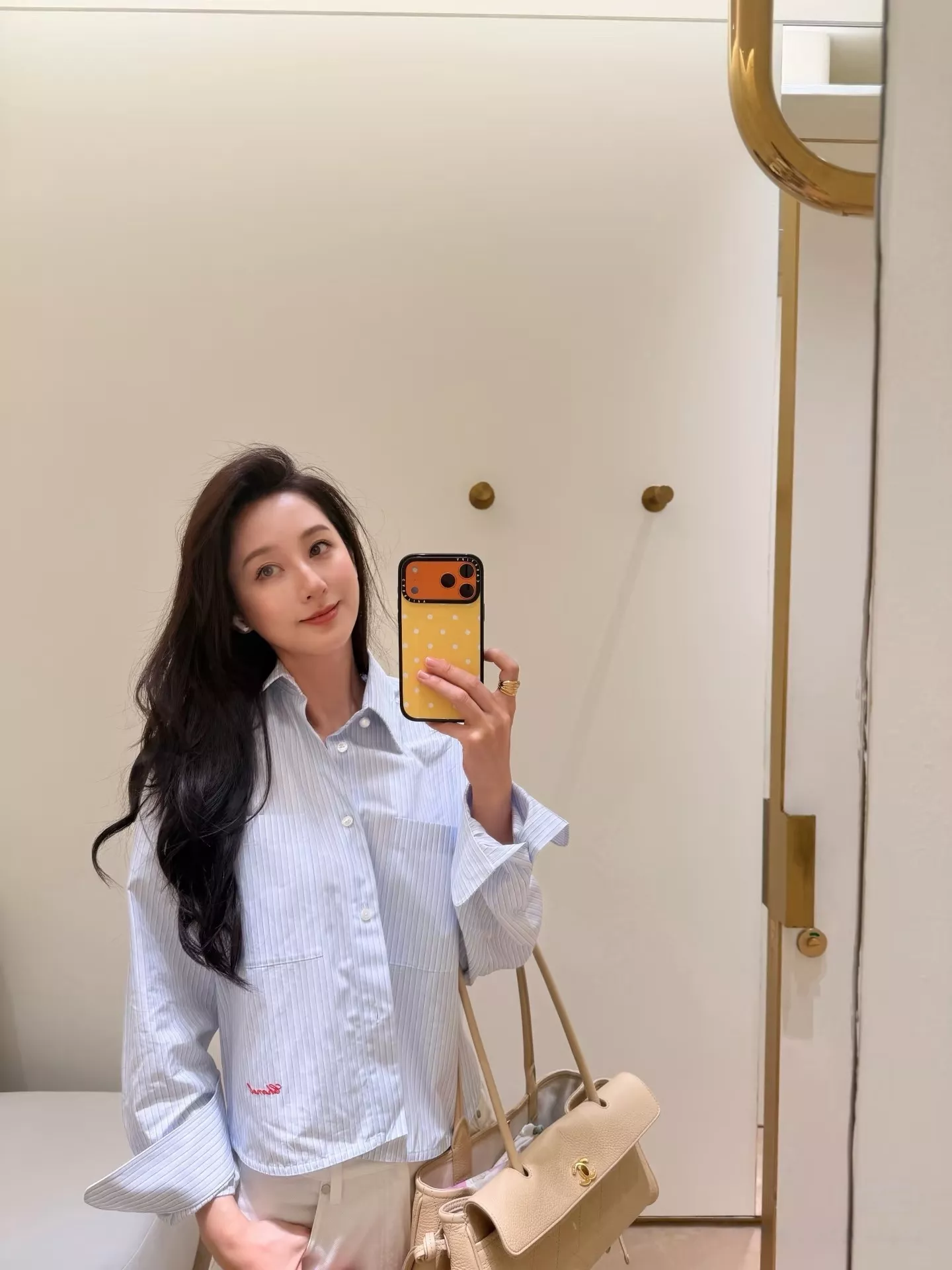 샤넬 스트라이프 크롭 여성용 긴소매 셔츠 상세 이미지 61