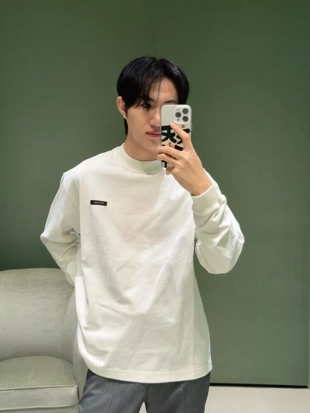 프라다 코마 면 라벨 남녀공용 긴소매 티셔츠 상세 이미지 22