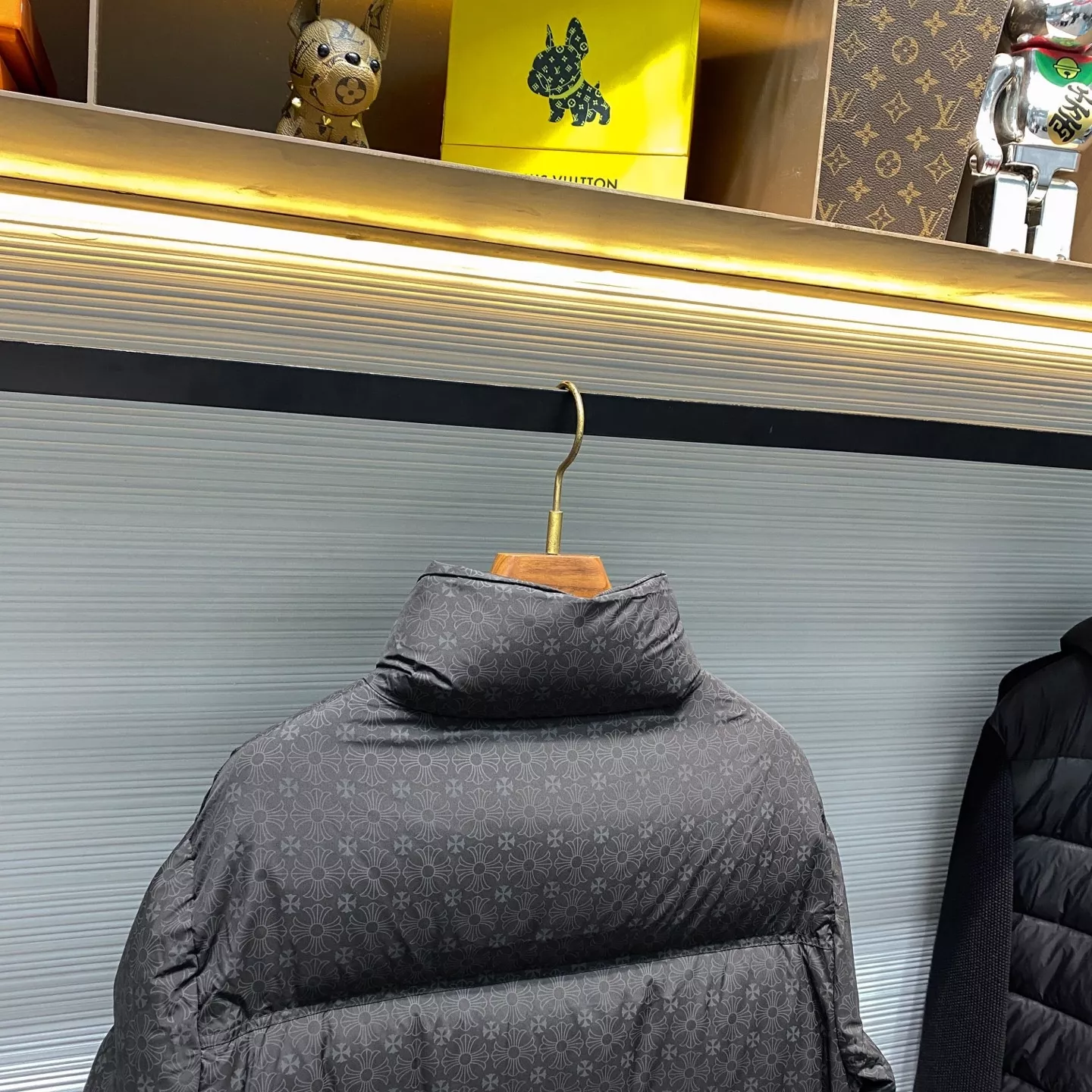 크롬하츠 스탠드넥 자카드 남녀공용 쇼트 패딩 상세 이미지 7