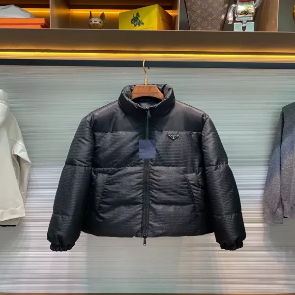 프라다 양면 나일론 스탠드넥 남녀공용 쇼트 패딩
