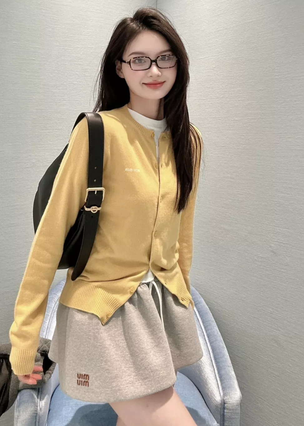 미우미우 캐시미어 레터링 여성용 긴소매 가디건 상세 이미지 23