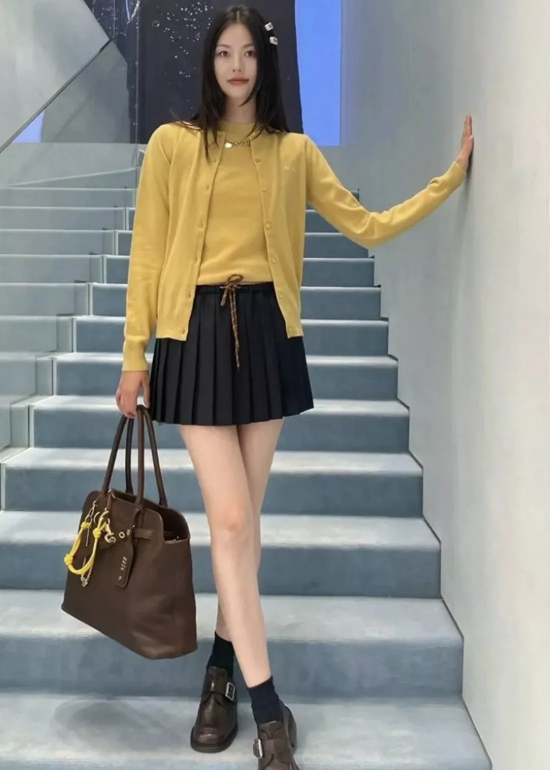 미우미우 캐시미어 레터링 여성용 긴소매 가디건 상세 이미지 42