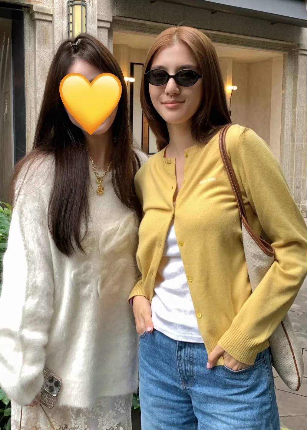 미우미우 캐시미어 레터링 여성용 긴소매 가디건 상세 이미지 49